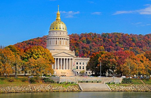 /Media/images/Product_Images/destinations/westvirginia/capitol building.jpg